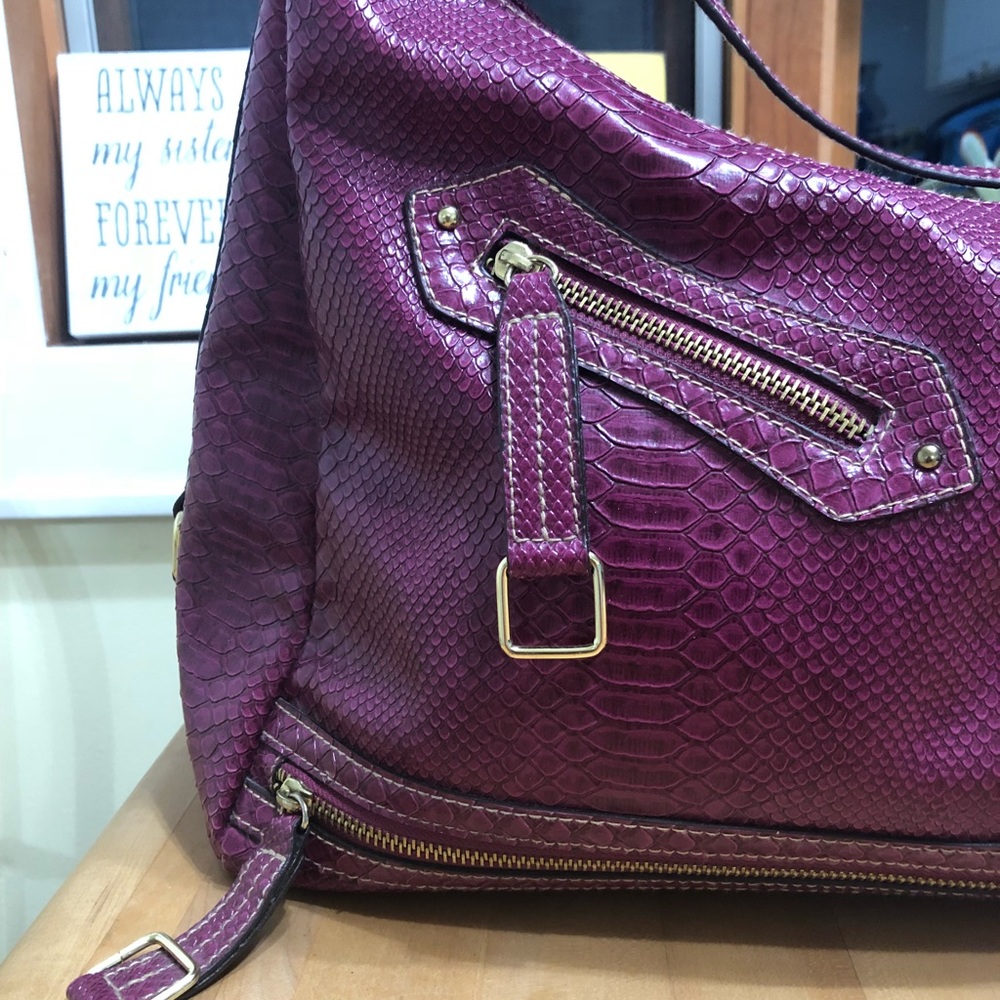 Purse - Picture 5 of 7